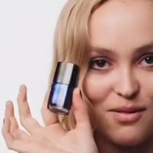 2026 Chanel Denim Collection limited edition Le Vernis Blue Nail 419 Legende